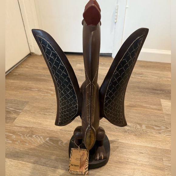 Pier 1 Hand Carved Wood “Kalao”, Bird Art Sculpture with Tag. - Picture 5 of 12